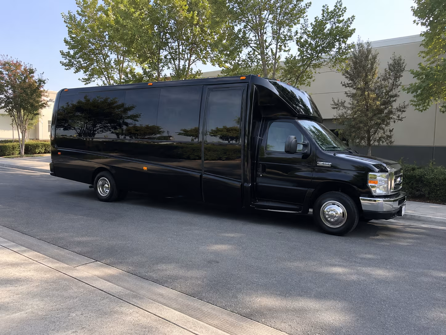 Jersey City Birthday, Sweet 16, & Quinceañera Party Bus Rentals