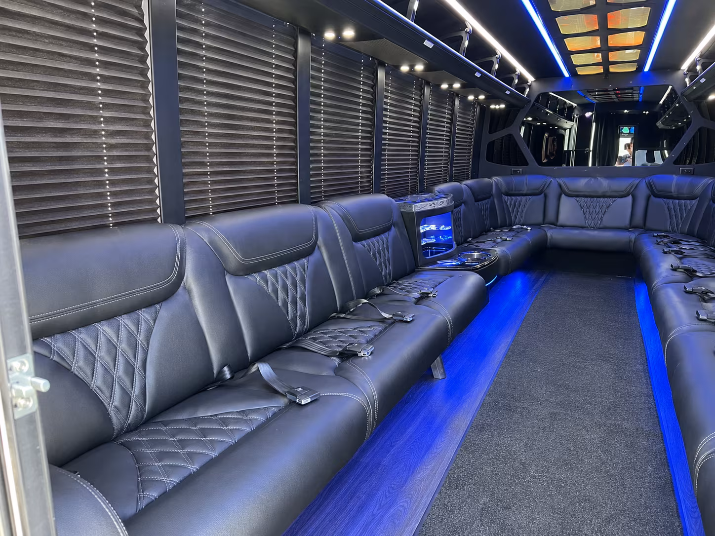 Yonkers yonkers winery tour pub crawl party bus rental party bus exterior